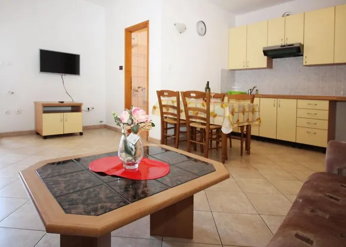 In Mit Eigenem Balkon By Interhome *