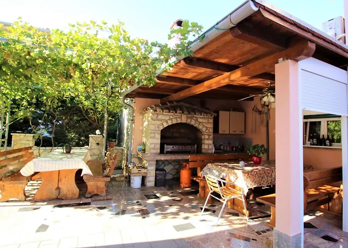 In Mit Eigenem Balkon By Interhome 公寓 *